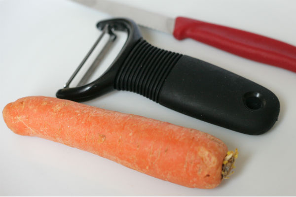 carotte-coeurs-couteaux