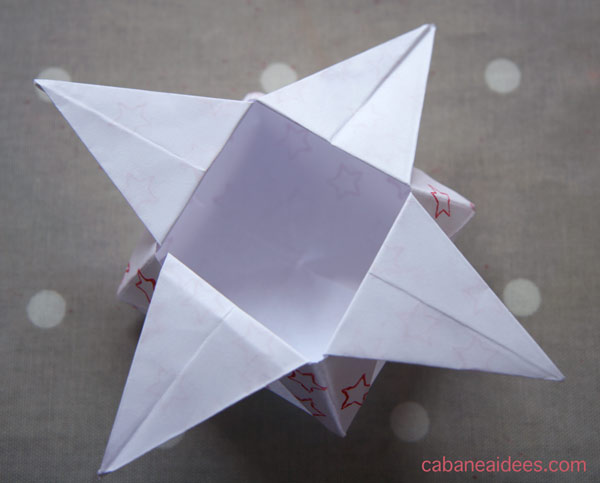 origami-pot-etoile-dessus